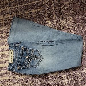 Rock Revival. Gwen Jeans